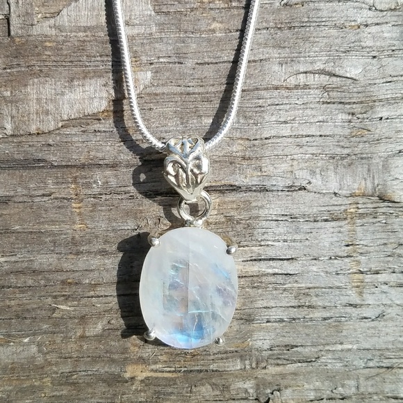 Jewelry - Faceted Moonstone Sterling Silver Necklace